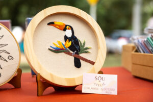 Sou Nós Ateliê Quadros Bordados, Pinturas e Cadernos